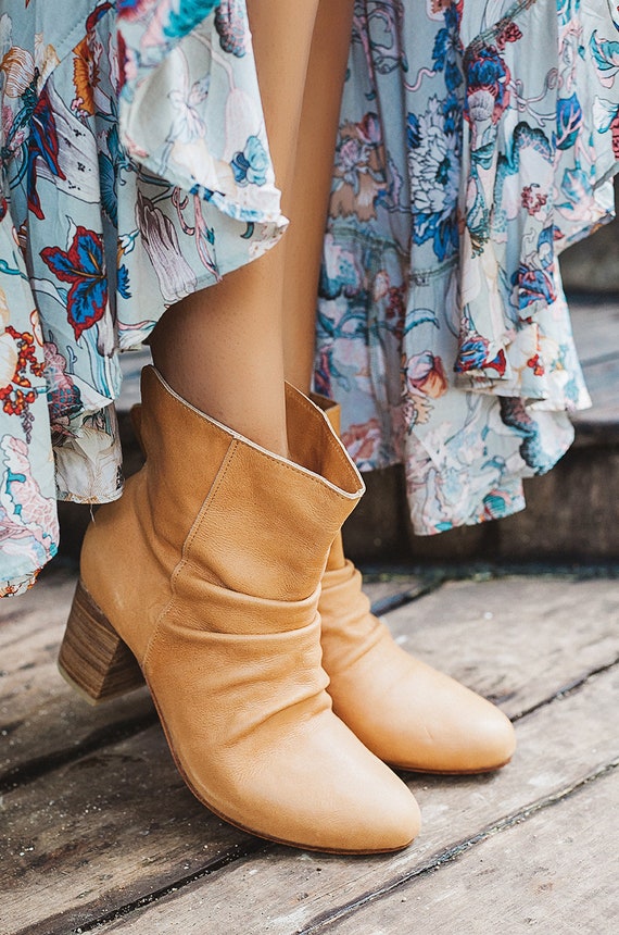 FLUWELEN MAAN. Dames schoenen / leren laarzen / cowboy laarzen - Etsy België