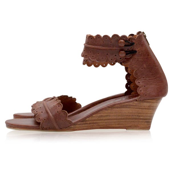MAGDALENA. Leather wedges / leather wedge shoes / wedge sandals / women shoes / boho wedge shoes. Sizes 35-43. Available in different colors