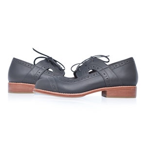 SCANDINAVIA. Leather oxfords / oxford pumps / lace up boots / oxford shoes women image 3