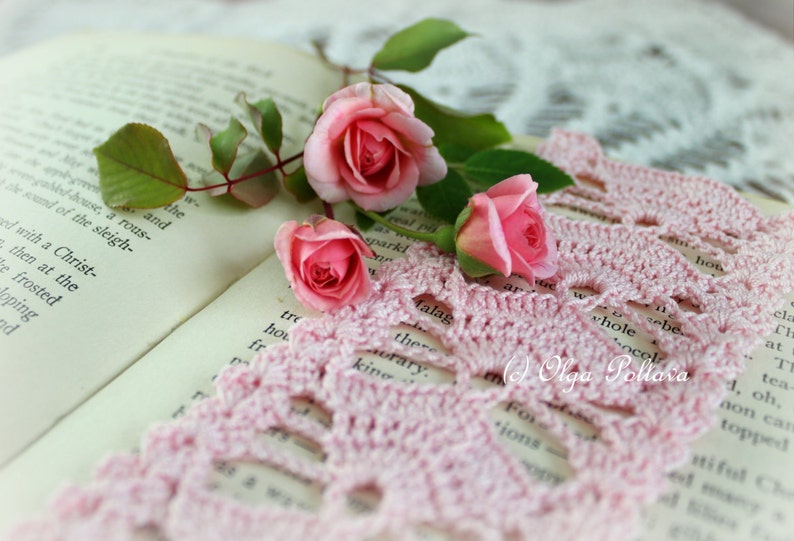 Crochet Bookmark Pattern, Pink Fans Crochet Bookmark, Crochet Lace Edging, Lace Trim, Easy Crochet Pattern image 4