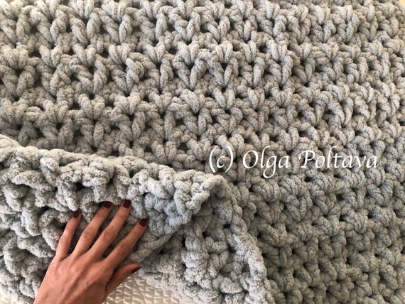 Crochet Pattern, Bernat Blanket Extra V-stitch Jumbo Blanket, Easy