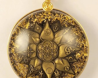 Many Paths (collaboration with Enlighten Clothing) - Orgone Pendant