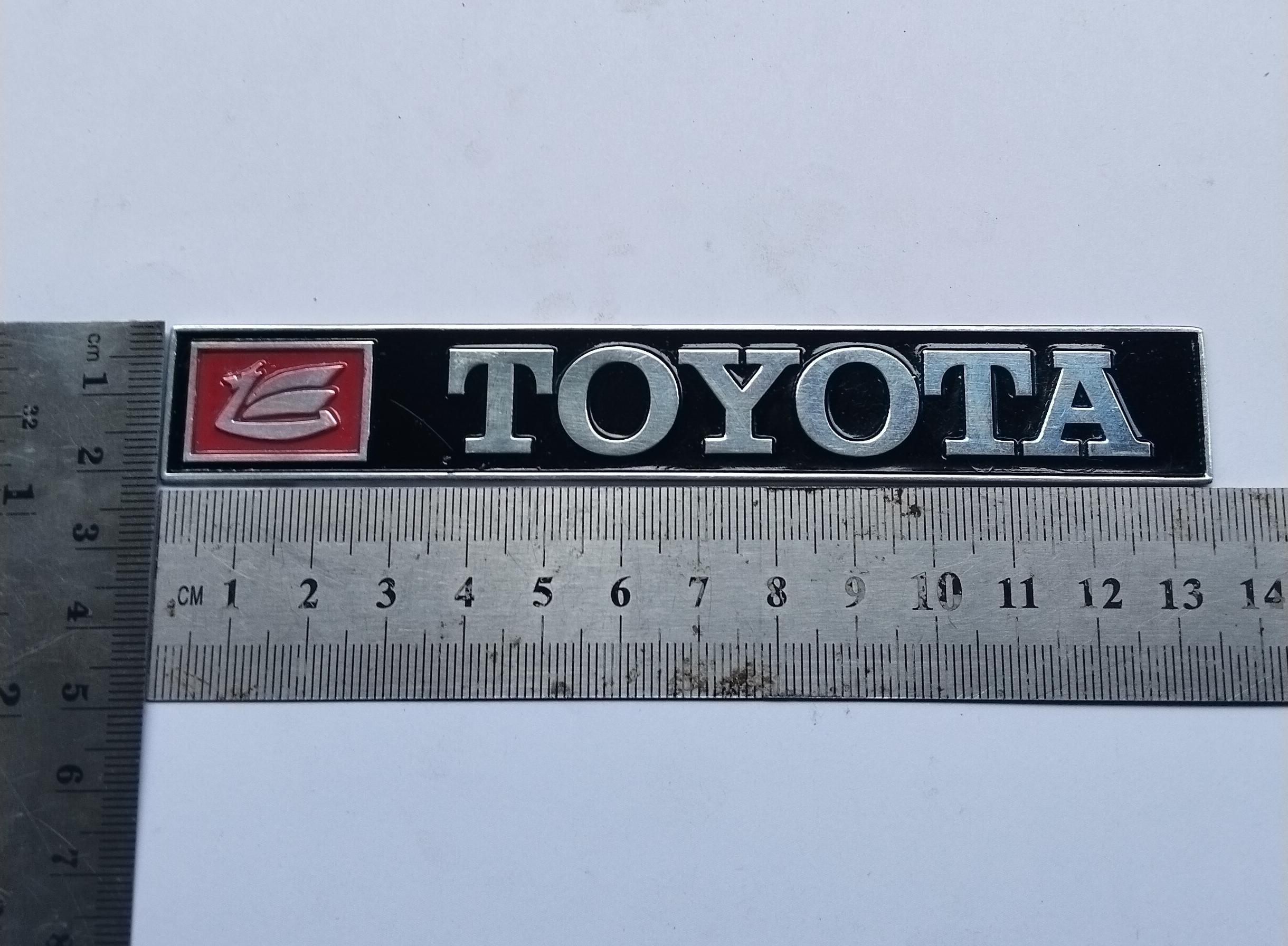 Vintage Toyota Emblem - Etsy Norway