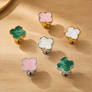 Tirador de armario con forma de trébol, tirador de cajón de nácar, herrajes florales de lujo para armarios, pomo de cómoda en oro y plata, tirador moderno para armarios de cocina.