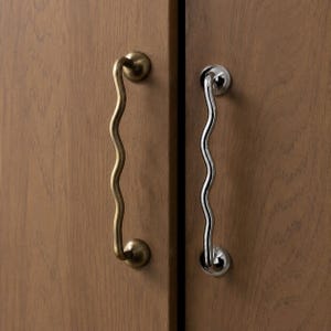 Wellenförmiger Schrankgriff, Schubladengriff aus Chrom, moderner Möbelgriff mit Wellenmuster, langer Schrankgriff, Küchenschrankgriff, einzigartiger Kommodengriff