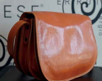 Últimas unidades de bolsos de piel Made in Italy