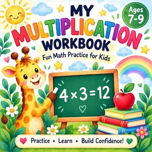 Könnte beinhalten: Ein buntes Multiplikations-Arbeitsheft mit einer Giraffen-Illustration neben einer Tafel, auf der die Gleichung 4x3=12 steht. Das Design zeigt einen Bücherstapel, einen roten Apfel, einen Regenbogen und den Text My Multiplication Workbook.