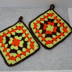 2 Vintage MCM Hand Crocheted Hot Pads Pot Holders Trivets Brown Orange Yellow