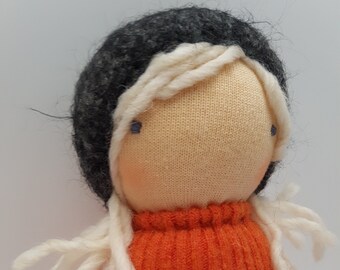 Waldorf style cuddling doll 9,5 inch,  pocketdoll, doll, cuddling doll, waldorf inspired cuddling doll, pocket doll