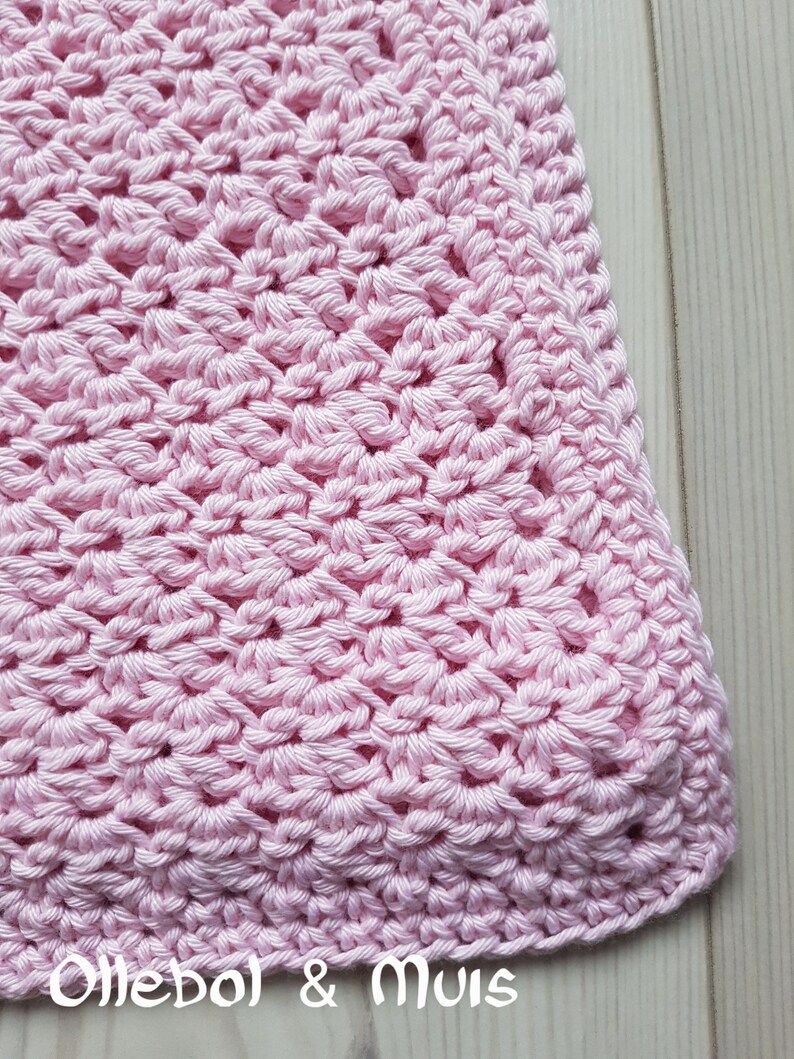 Baby blanket, crochet blanket, pink blanket, handmade blanket, blanket for baby, blanket for baby bed, handmade, nurcery decor image 3