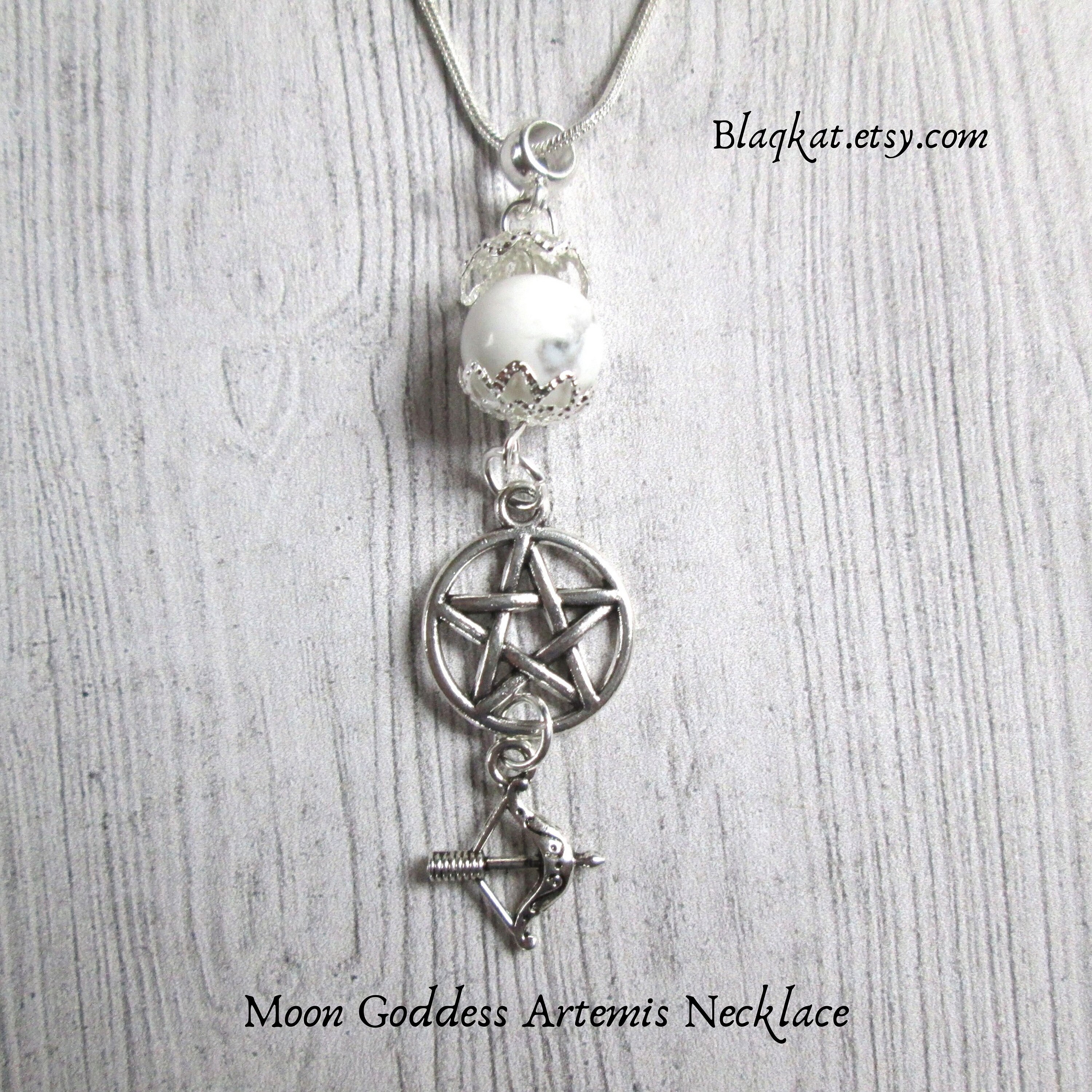 18金ペンダントタップ　エリザベス・インディア セール❣️ 18金ペンダントタップ エリザベス・インディア セール❣️ @gjepcindia