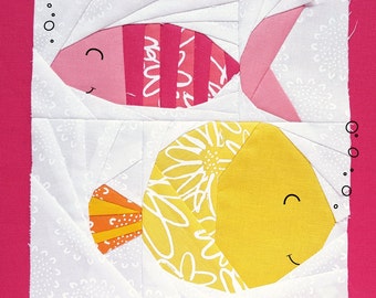 Funky Fishes Fiona and Francine Paper piecing pattern - Quilt block pattern
