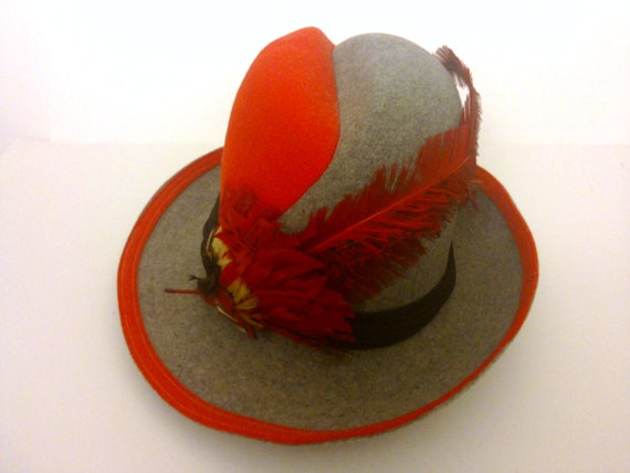 Vintage 1960's Hats - image 1