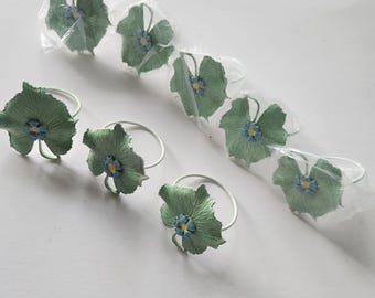 Set of 8 Vintage 1950's  Floral Leaf Napkin Rings Flower Botanical Table Decor