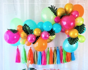 Beach Theme Decorations For Parties : Happy Birthday Blue Glitter Cake Topper Big Crab Picks Under The Sea Theme Decorations Baby Shower Birthday Party Decor Supplies Cake Toppers Toys Games Kiririgardenhotel Com : Line the front walk with beach balls and/or pinwheels.