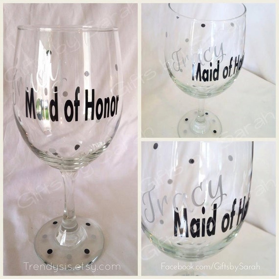 Items similar to Wedding party wine glasses on Etsy