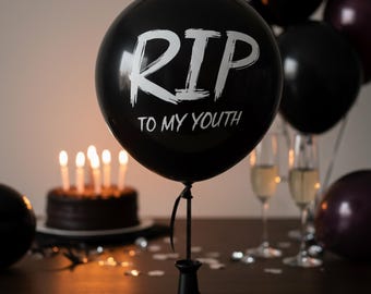 Death to my 20s party decorations, Youth Twenties RIP Party, Black balloon bouquet, RIP to my youth Black balloon party decorations for her
