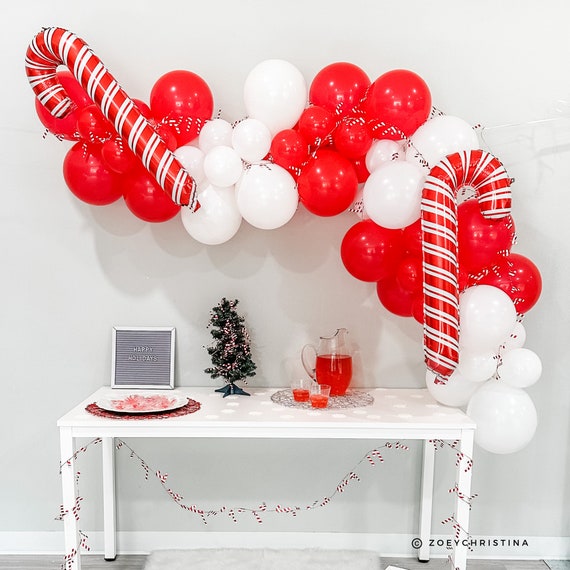 Kit arche à ballons - 40 ballons en latex - Noël Traditionnel - Jour de  Fête - Ballons - Décoration de salle de Noël
