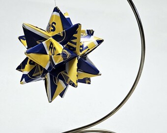 Small Origami Star Made From Licensed Golden State Warriors Paper, Golden State Warriors Star, Golden State Warriors Ornament