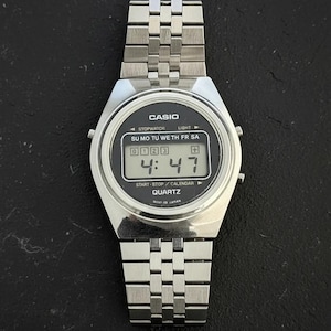 O Casio 31QR-12 é um Casiotron de 1976 incrivelmente raro.