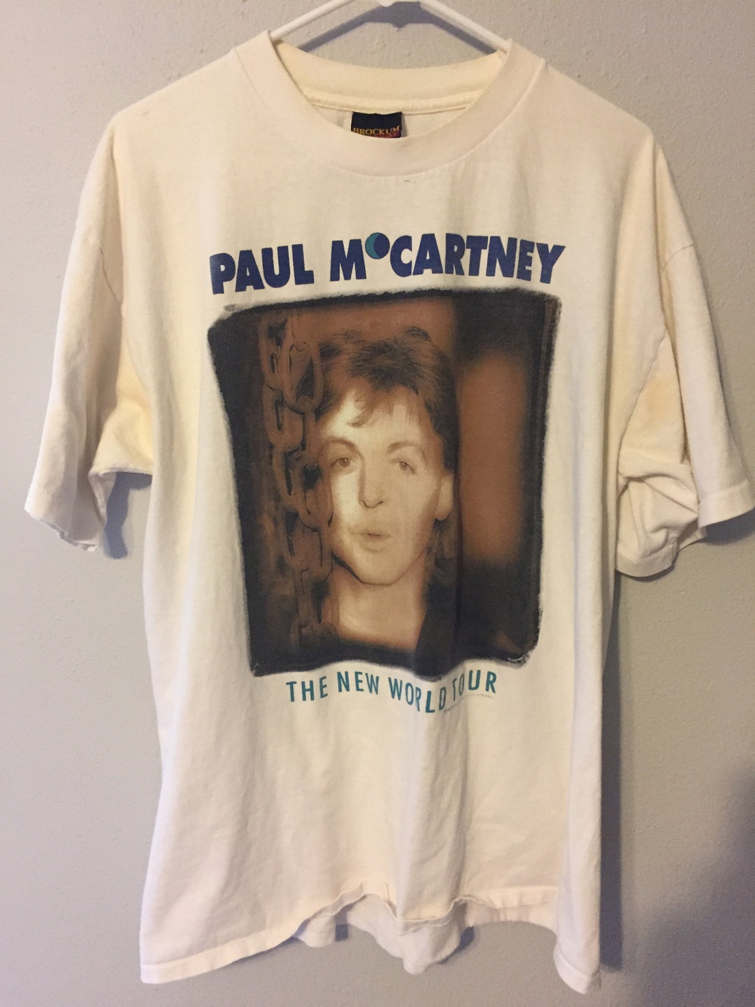 Vintage 1993 Paul Mccartney the New World Tour T-shirt - Etsy Vintage 1993 Paul Mccartney the New World Tour T-shirt - Etsy