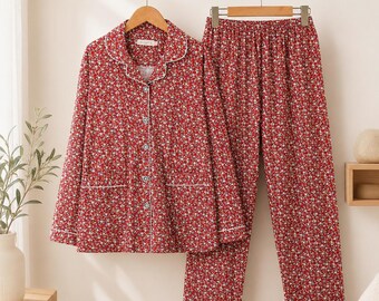 Daisy Floral Long Sleeve Pyjama Set | Women’s Cozy Loungewear