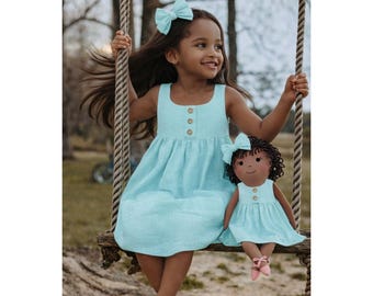 Girls Classic Green Dress & Matching Doll Set – Handmade Cotton, Bella