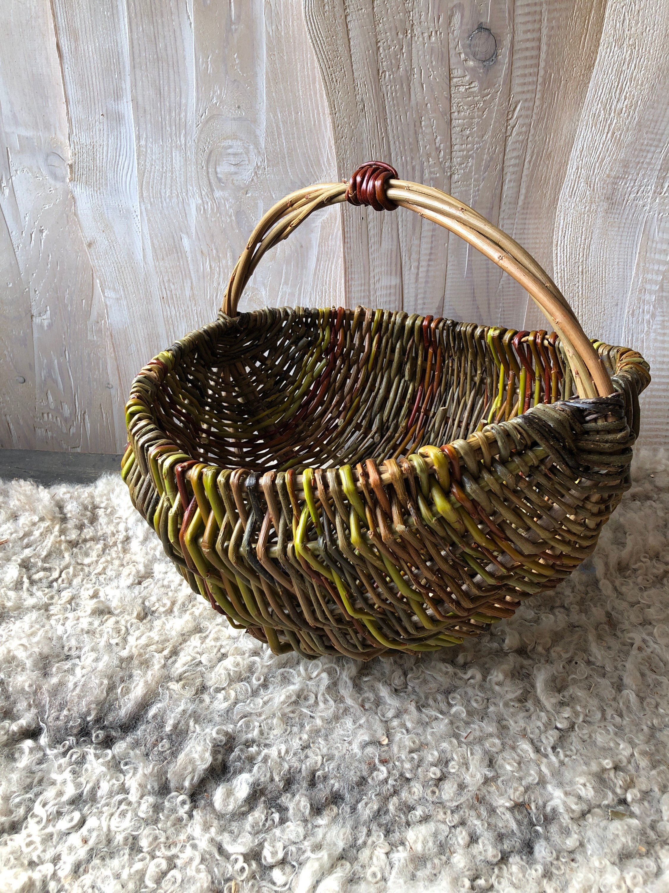 Frame Foraging basket, hand made from Scottish Willow — Naturally Useful