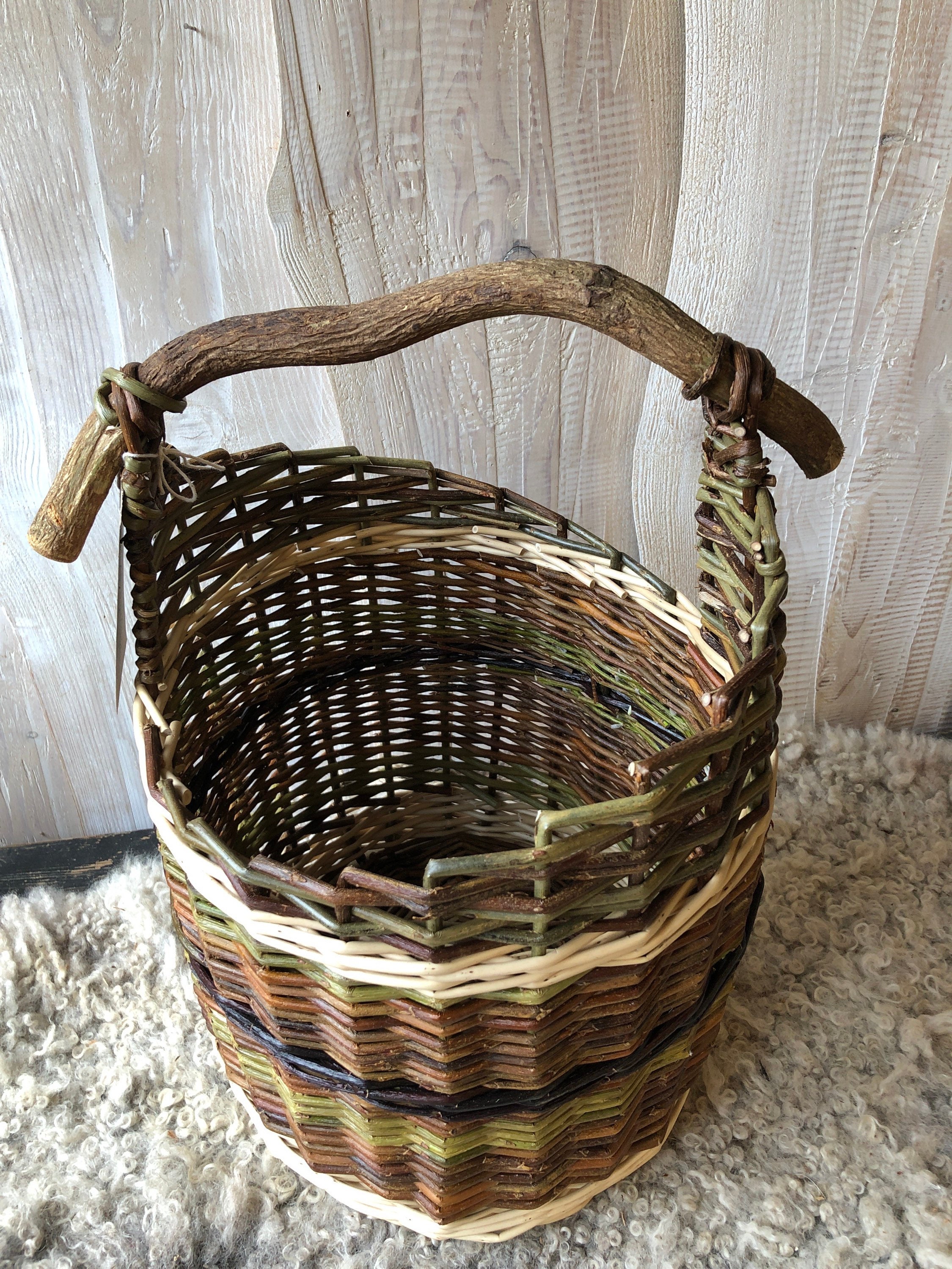 Lined basket with wooden handle. — Naturally Useful