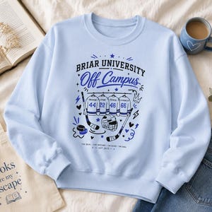 Briar University Off Campus Sweatshirt | Hockey Romance Crewneck | Boekenwurm voor de boekenliefhebber | Cadeau voor boekenliefhebbers