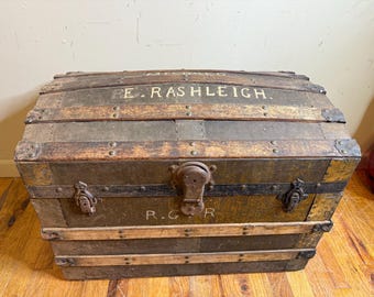 Steamer Trunk, Antique Chest, Old Trunk, Antique Trunk, Storage Chest, Antique Travel Trunk, Vintage Trunk, Vintage Chest, Tin Trunk