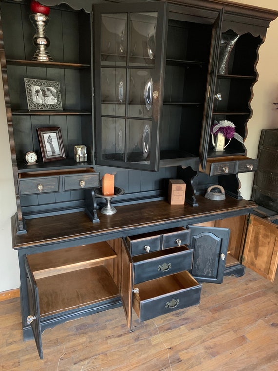 Vintage Ethan Allen Black Shabby Chic Hutch: Convex Glass Buffet