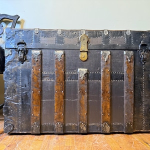 vintage travel trunk large size