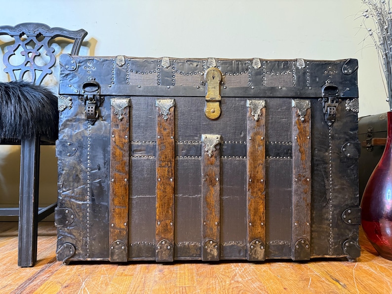 vintage travel trunk large size
