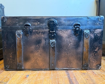 Trunk Coffee Table Antique Travel Trunk, Vintage Chest, Antique Trunks, Small Coffee Table with Storage, Copper Trunk Table