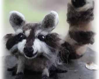 Needle Felting Kit - Raccoon - Great for Beginners - Great Holiday Gift