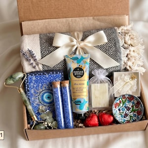 Caja de abrazos, regalo de ánimo, set de regalo para mamá, caja de regalo Hygee, caja para decir "pensando en ti", paquete de cuidado acogedor, cesta de autocuidado, caja de regalo con manta Box -1