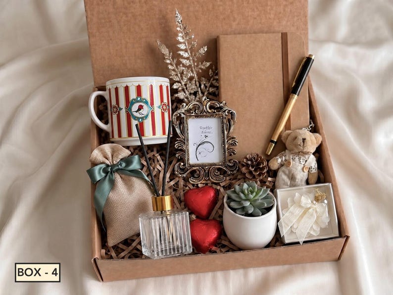 Caja de abrazos, regalo de ánimo, set de regalo para mamá, caja de regalo Hygee, caja para decir "pensando en ti", paquete de cuidado acogedor, cesta de autocuidado, caja de regalo con manta Box -4