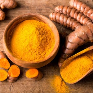 Cúrcuma orgánica en polvo / Curcuma longa premium / Cúrcuma molida pura / Especia natural / Vegana, sin OMG / Earthveda Organics