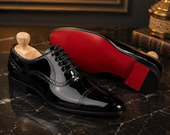 Scarpe Oxford da uomo Chris Louboutin in pelle verniciata nera / Suola rossa / Perfette per occasioni formali e matrimoni