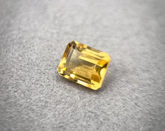 3.52 ct Natural Golden Yellow Citrine | Emeral Cut