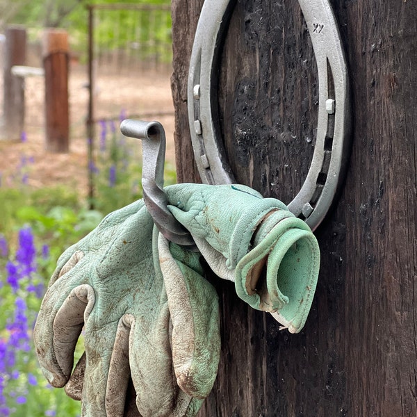 Horseshoe Hat/Tack/Coat Hook with Hand Forged Hook (1) - Texas Made