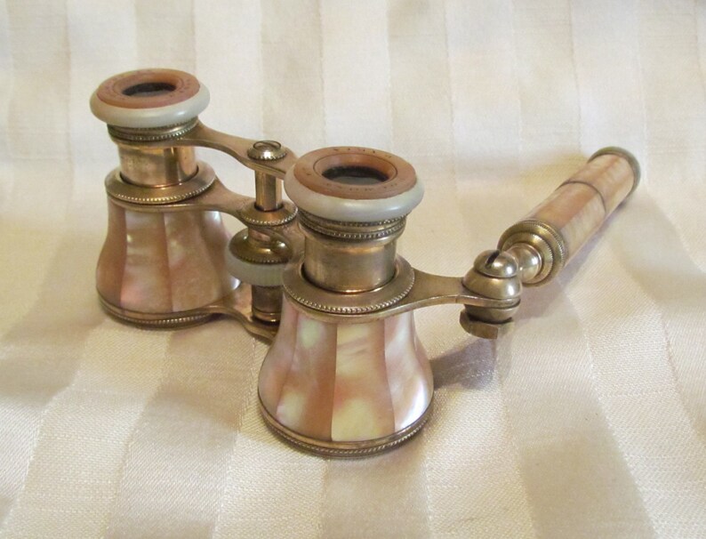 Antique Colmont FI Paris Mother of Pearl Opera Glasses W/mop Handle and