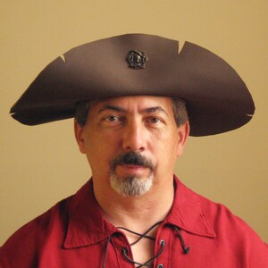How to bend a hat bill upward online