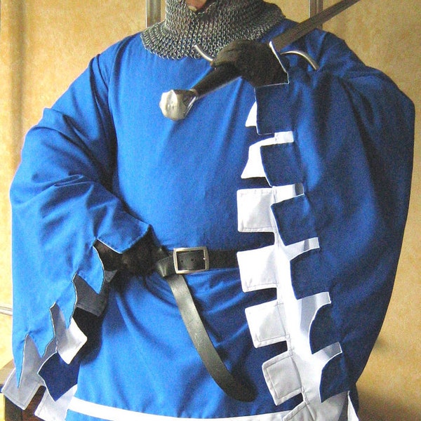 Medieval Knight Men-at-arms Short Surcoat Deluxe