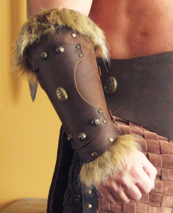 1/2pcs Viking Bracers Armor Barbarian Faux Leather and Faux Fur Bracers, Halloween and Medieval Renaissance Costume,Chainmail Armor,Temu