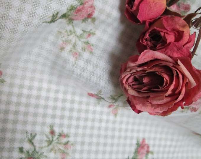 Vintage King Size Dust Ruffle Shabby Chic Cottage Chic Green Etsy