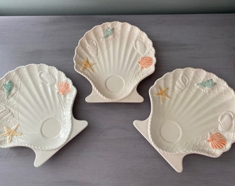 Coastal seashell dishes, appetizer sea shell plates, vintage beach dining , beach cottage dishes