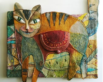 Home decor - Wall hanging tapestry - Felt wall decor - Well-fed  cat