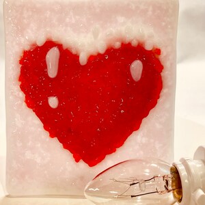 Snowy Valentine Love! Heart Handmade Glass Night Light H38